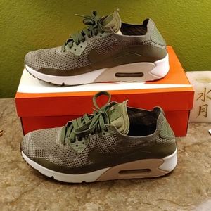 Nike Air max 90 flyknits